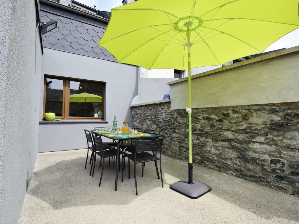 Modern Holiday Home In Bastogne With Fenced Garden Exteriör bild